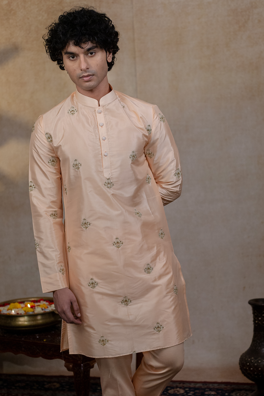 Ananta Pattu Kurta