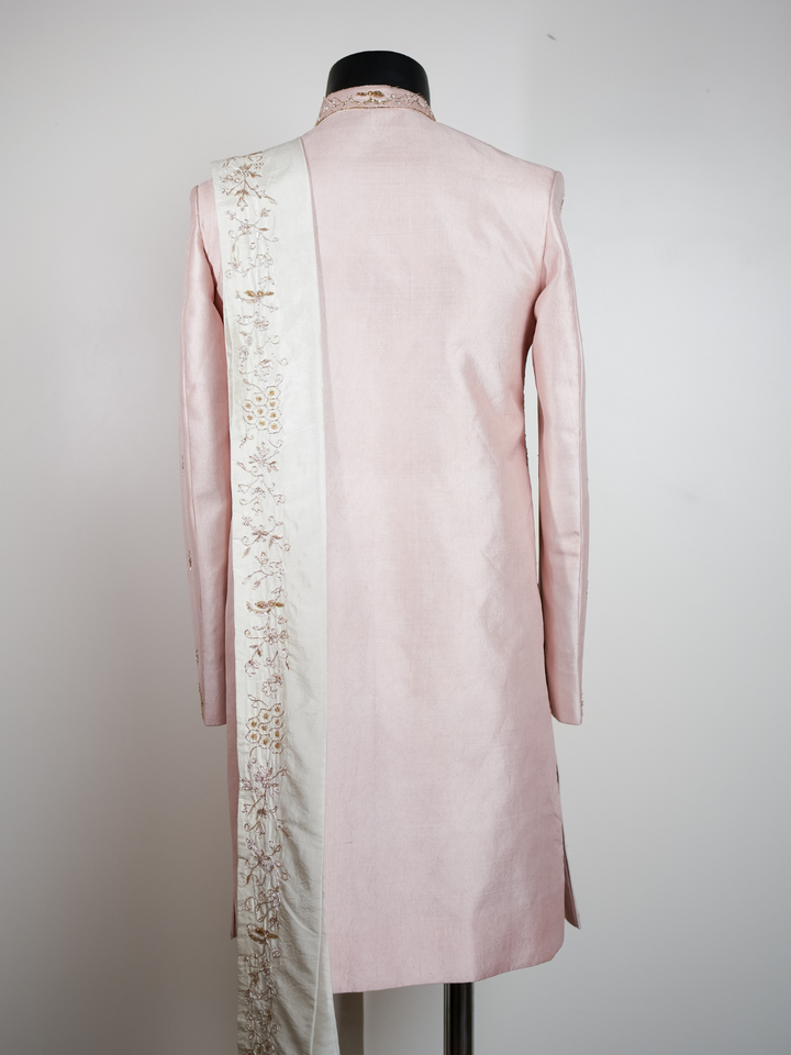 Blush Regal Aura